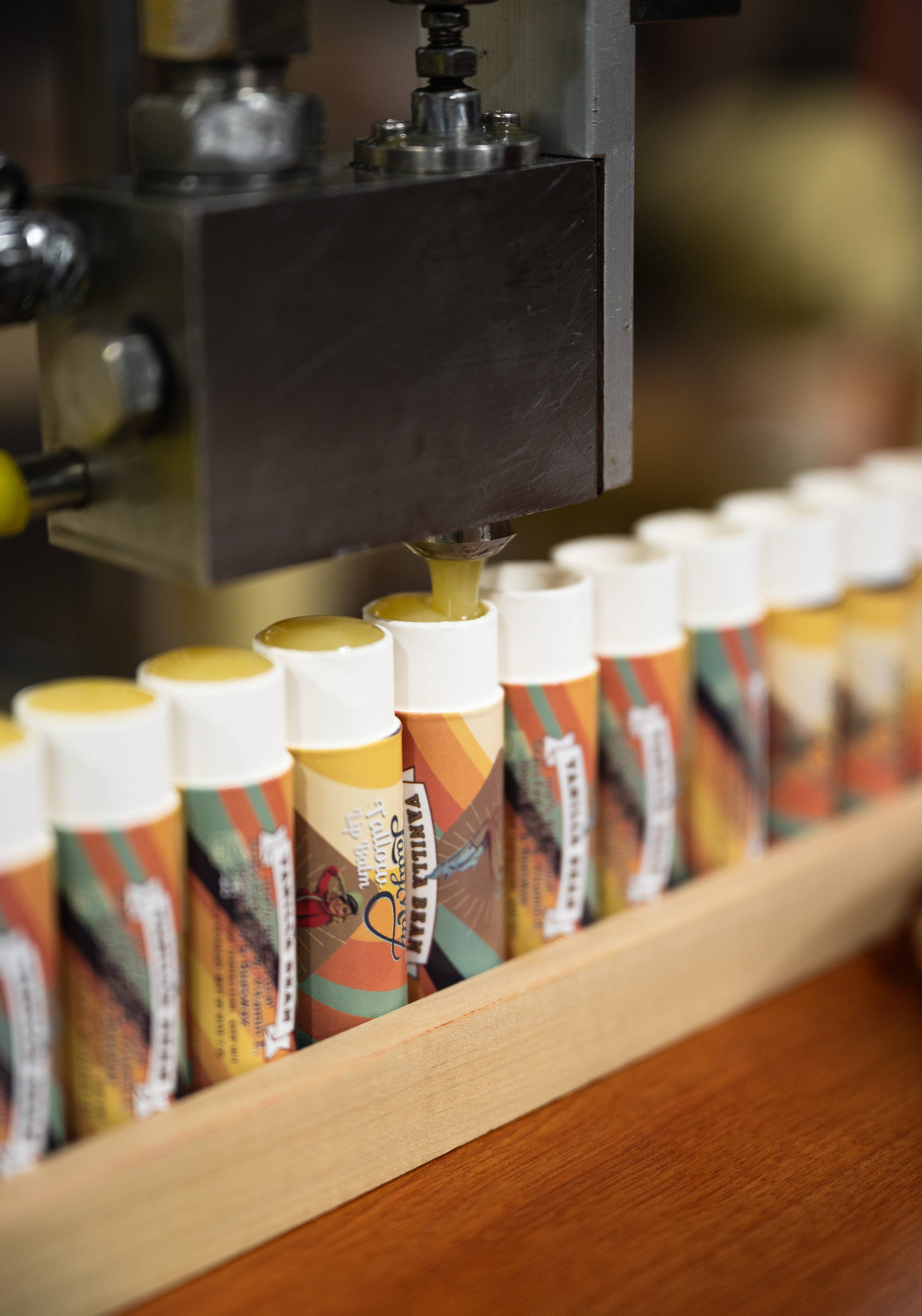 Tallow Lip Moisturizer with Beeswax & Jojoba Oil
